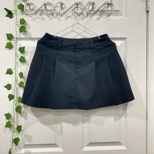 H&M Black Mini Pleated Skirt